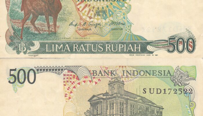 Spesifikasi dan Harga Uang Kertas 500 Rupiah 1988