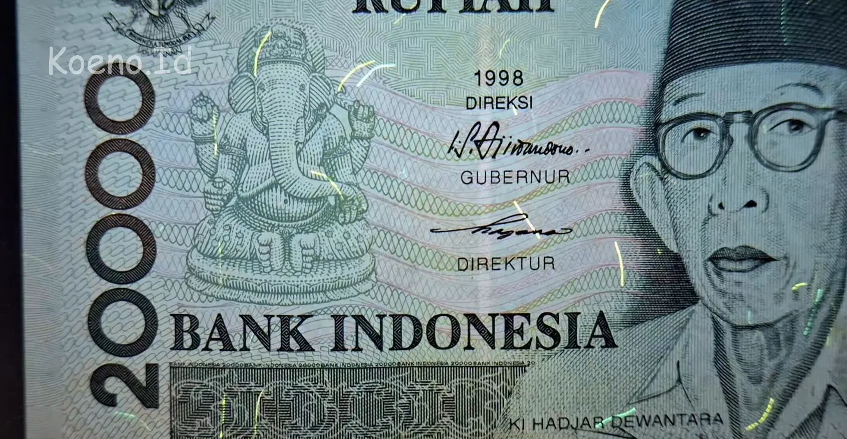 Sinar Ultraviolet uang kuno 20000 rupiah 1998